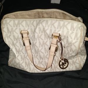Micheal Kors bag
